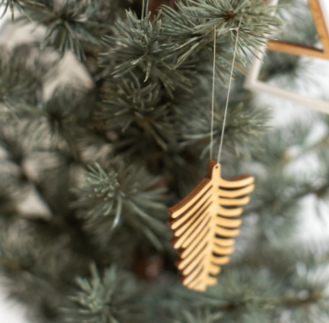 Décorations de sapin en bois