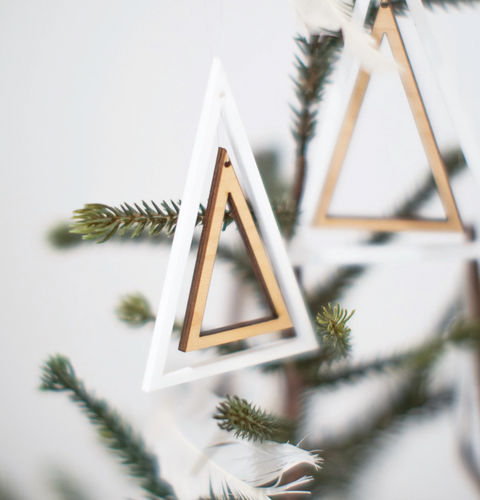 Décorations de sapin en bois